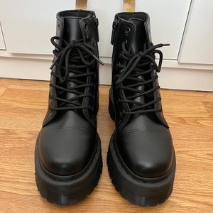 Dr. Martens Vegan Jadon II Mono Platform Boots (US 5)